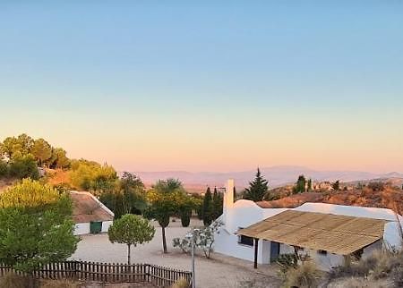 Apartamentos Rurales Mirador Del Negratin Cuevas del Campo ภายนอก รูปภาพ